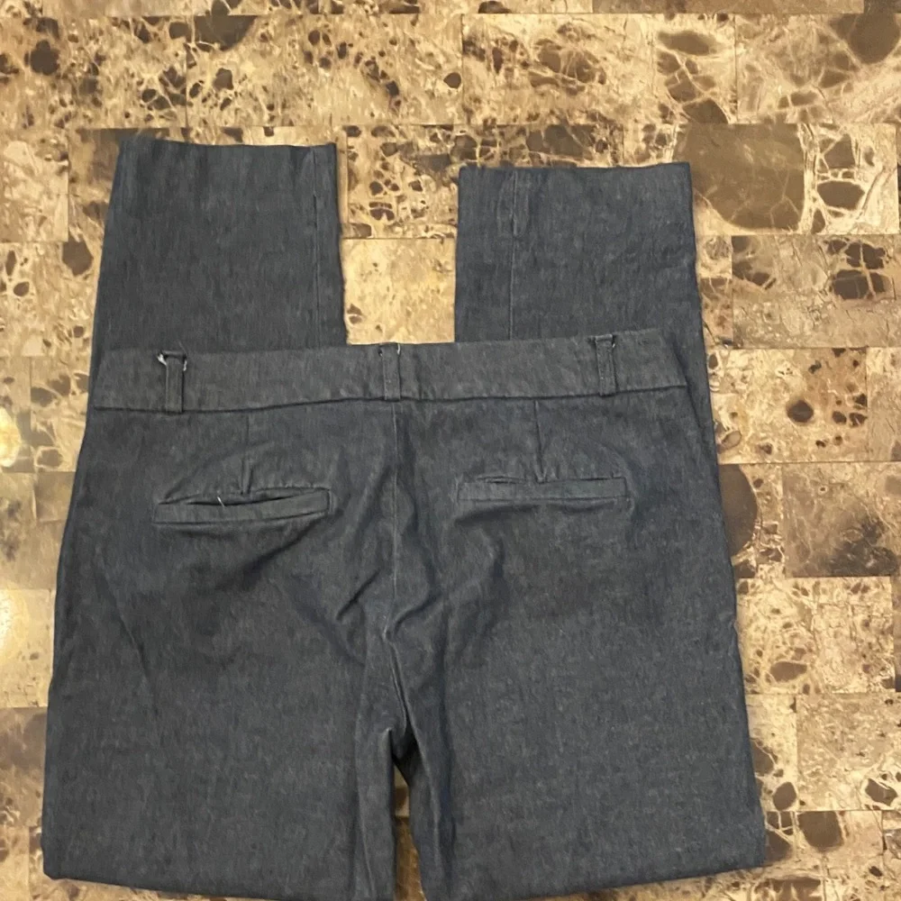 Banana Republic Women’s Slate Chinos - Picture 7 of 8